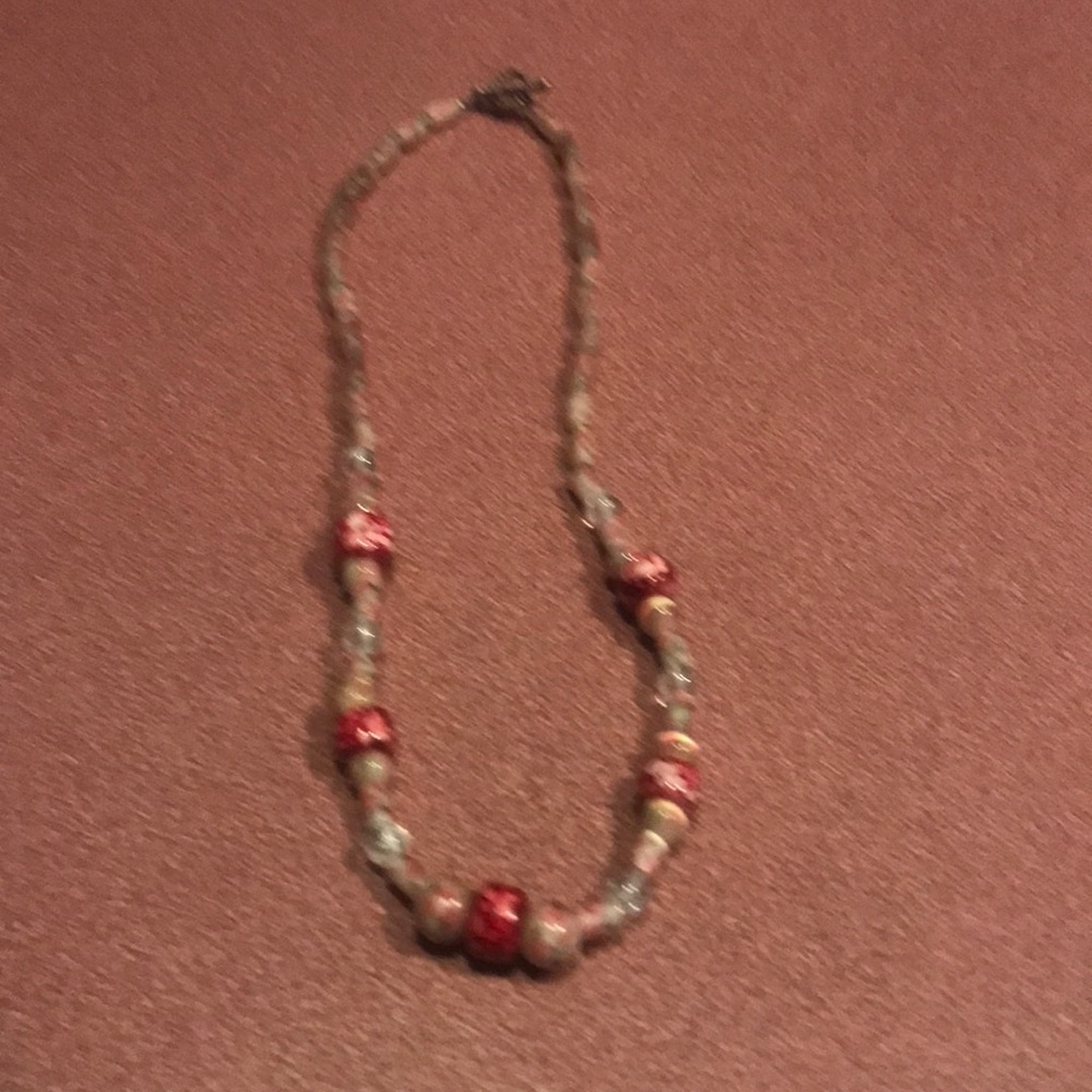 Glass bead choker really feminine in white and pink pretty colors see pics